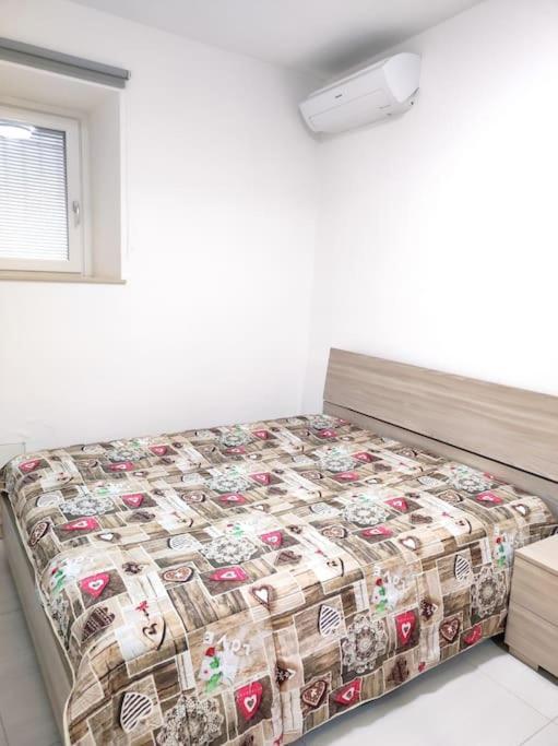 Central Rooms Agira Εξωτερικό φωτογραφία